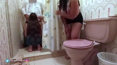 Медицинска сестра пронашла лекар како ебен пациент во бањата во болница / ДЕЛ 1 / Никол Лондрејер / Чикиканди